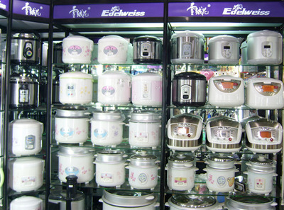 沈陽東北日用雜品市場雪絨花電器商行 日常生活的便利之源